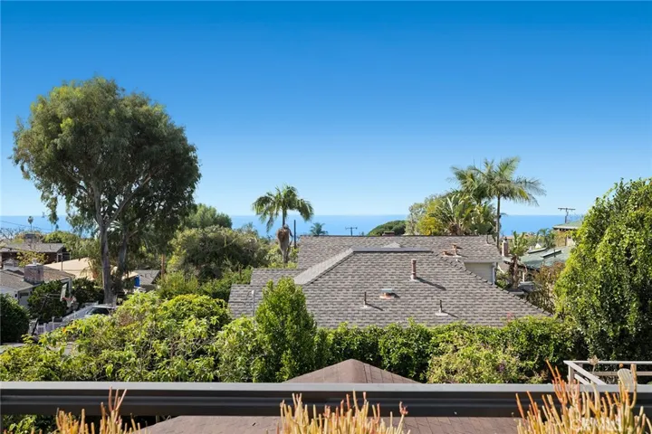 649 Anita Street, Laguna Beach, California 92651