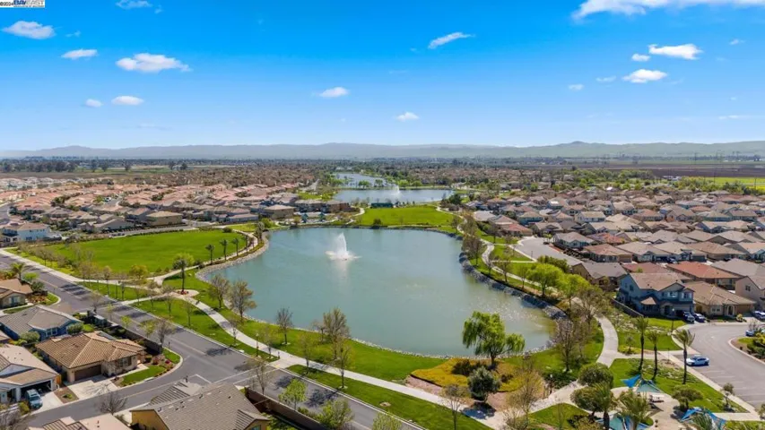 9925 Pyramid Way, Discovery Bay, California 94505
