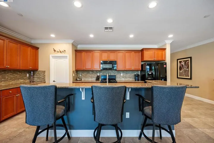 Breakfast Bar
