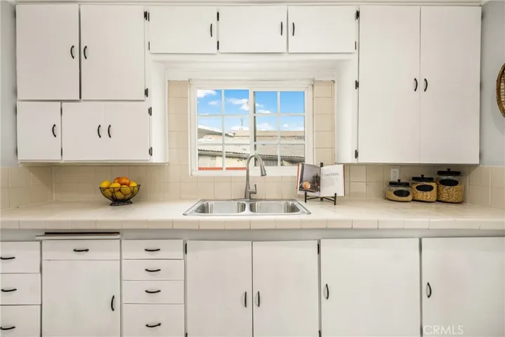 1506 S Duncan Avenue, Commerce, California 90040