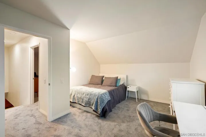 6678 Park Ridge Blvd, San Diego, California 92120