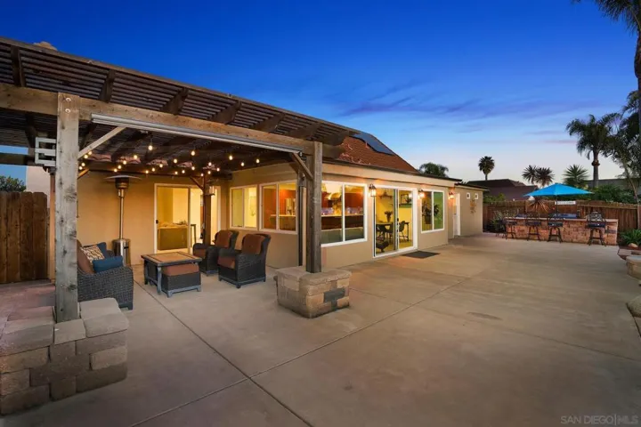 6678 Park Ridge Blvd, San Diego, California 92120