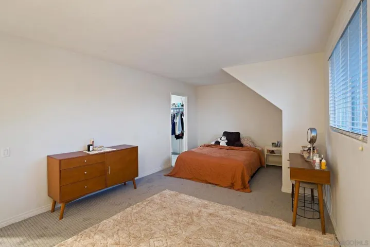 6678 Park Ridge Blvd, San Diego, California 92120