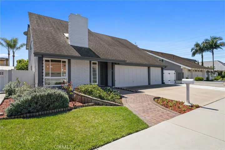 Welcome to 8682 Brookside Drive!