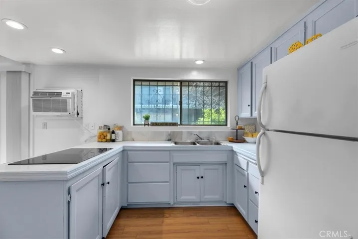 14919 Normandie Avenue S 6, Gardena, California 90247