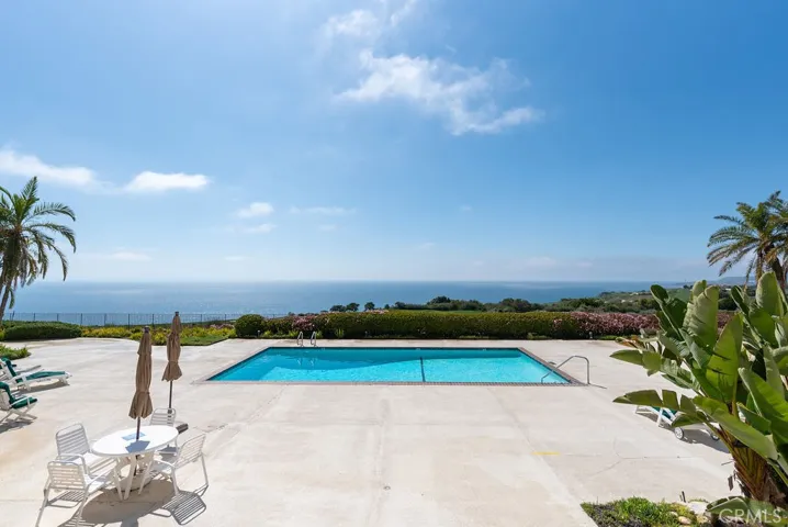 3200 La Rotonda Drive 317, Rancho Palos Verdes, California 90275