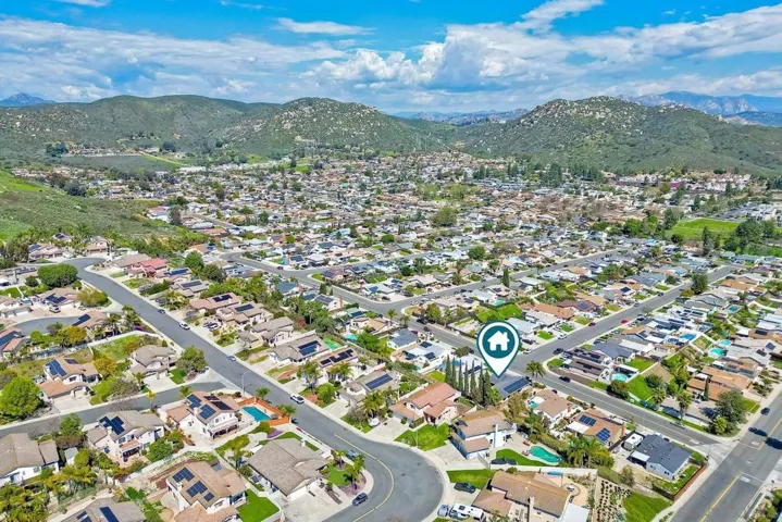 10420 Timberlane Way, Santee, California 92071