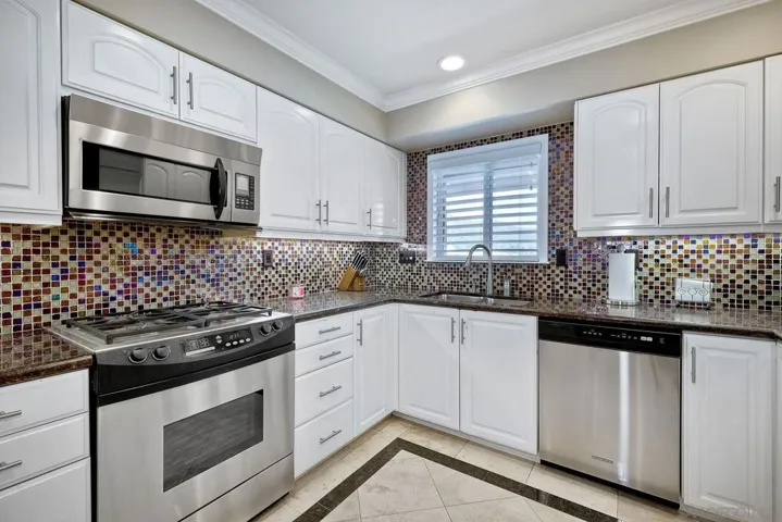 10420 Timberlane Way, Santee, California 92071
