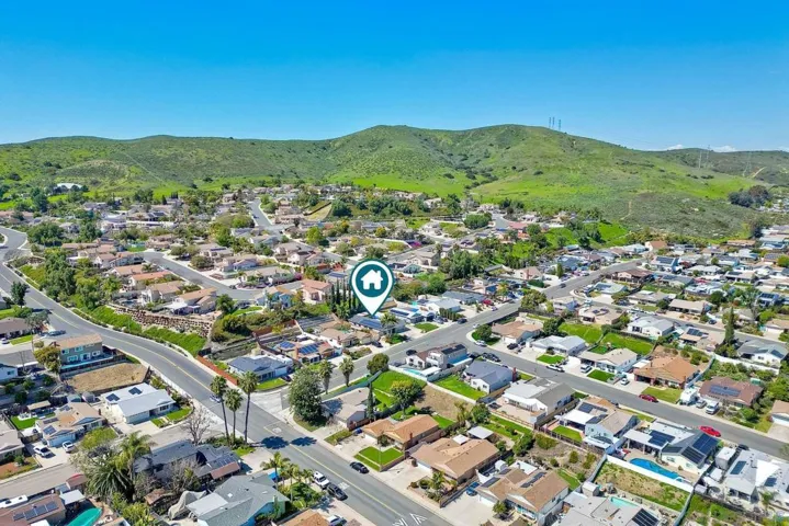 10420 Timberlane Way, Santee, California 92071