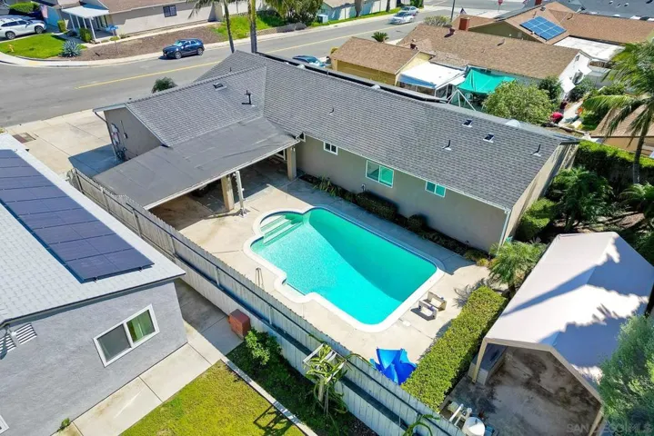 10420 Timberlane Way, Santee, California 92071