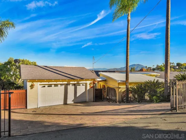 4786 Mayapan Dr, La Mesa, California 91941