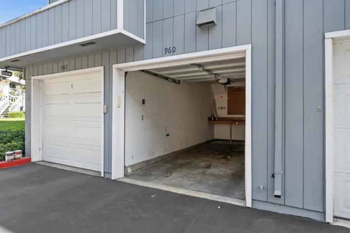 960 La Barbera Drive, San Jose, California 95126