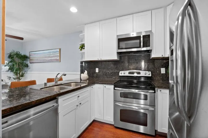 960 La Barbera Drive, San Jose, California 95126