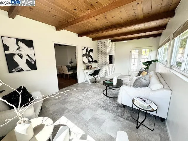 20146 Santa Maria Ave, Castro Valley, California 94546