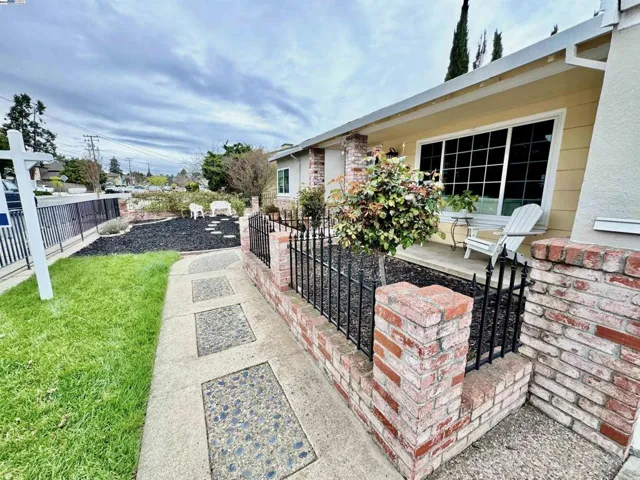 20146 Santa Maria Ave, Castro Valley, California 94546