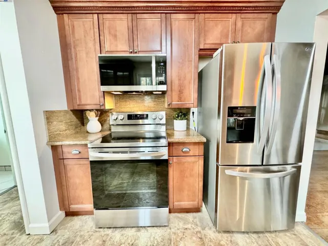 20146 Santa Maria Ave, Castro Valley, California 94546