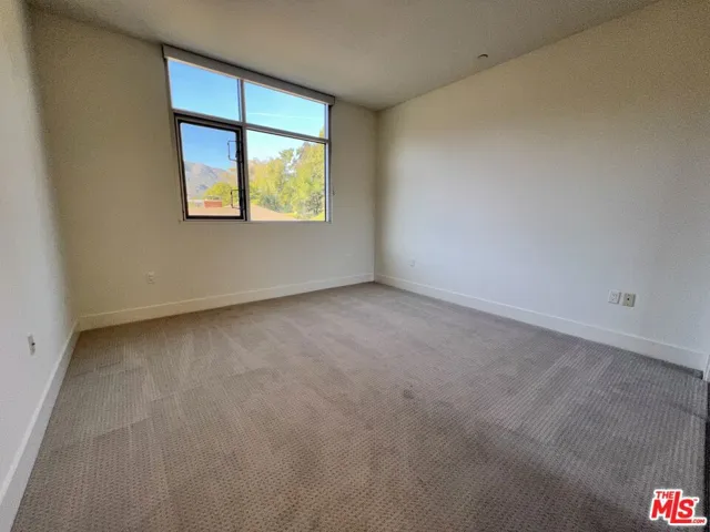11715 W Bellagio Road 305, Los Angeles, California 90049