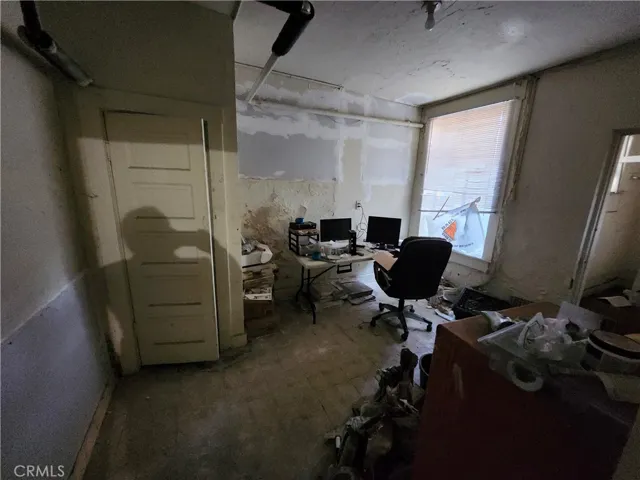 1435 Alvarado, Los Angeles, California 90006
