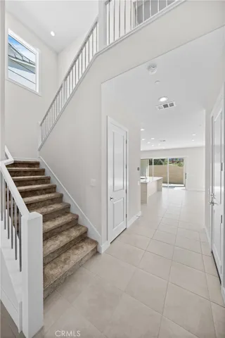390 Riverbend, Lake Forest, California 92630
