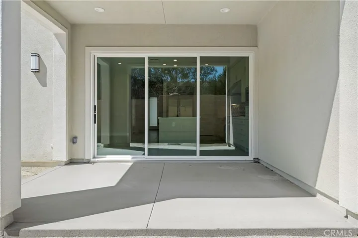 390 Riverbend, Lake Forest, California 92630
