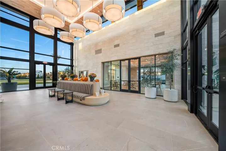 390 Riverbend, Lake Forest, California 92630