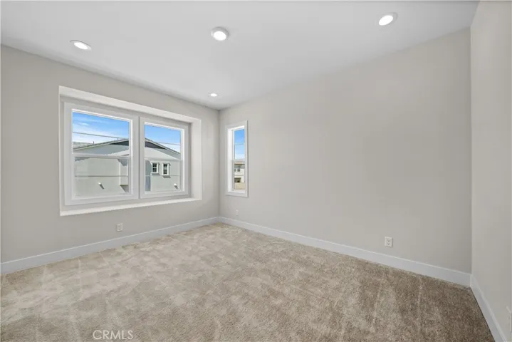 390 Riverbend, Lake Forest, California 92630