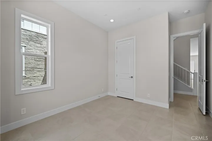 390 Riverbend, Lake Forest, California 92630