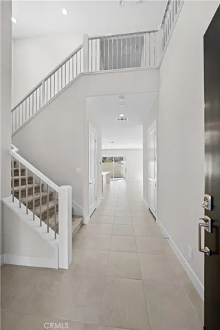 390 Riverbend, Lake Forest, California 92630