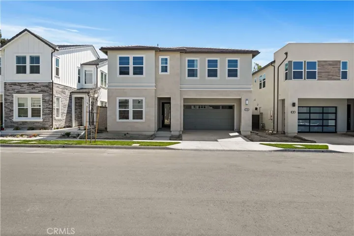 390 Riverbend, Lake Forest, California 92630