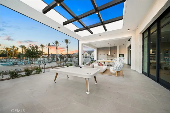390 Riverbend, Lake Forest, California 92630