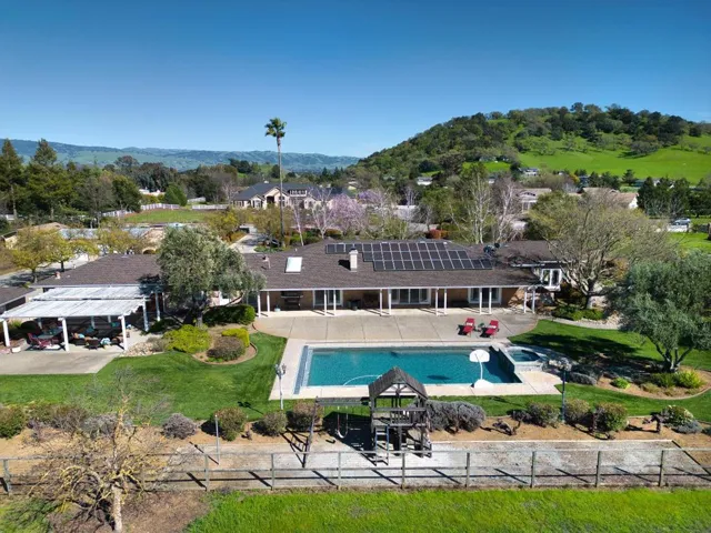 10165 Jean Ellen Court, Gilroy, California 95020
