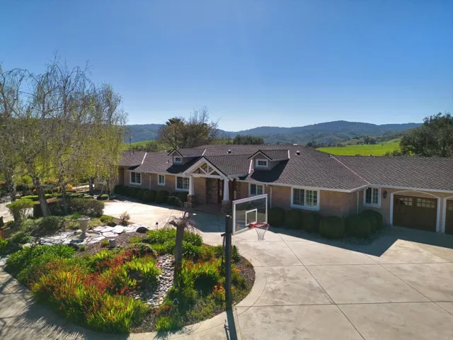 10165 Jean Ellen Court, Gilroy, California 95020