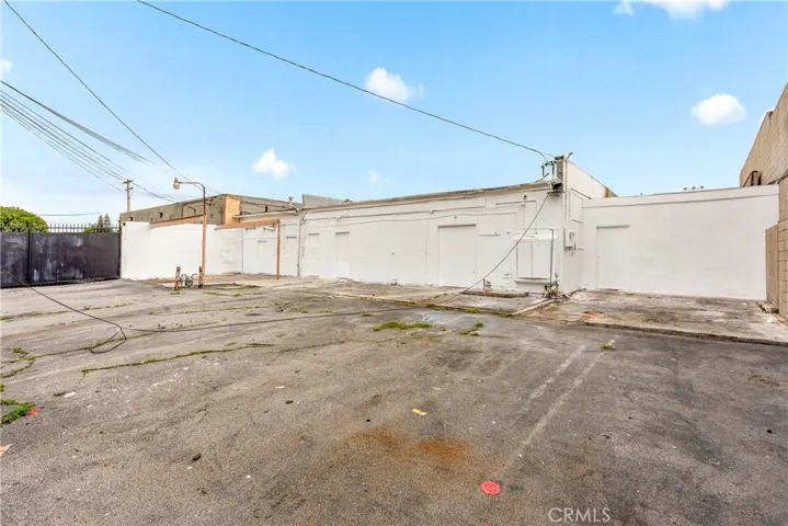 3015 Artesia Boulevard, Torrance, California 90504
