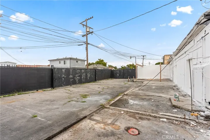 3015 Artesia Boulevard, Torrance, California 90504