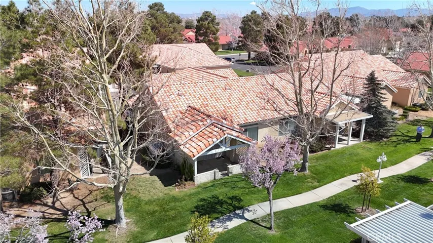 19017 Frances Street, Apple Valley, California 92308