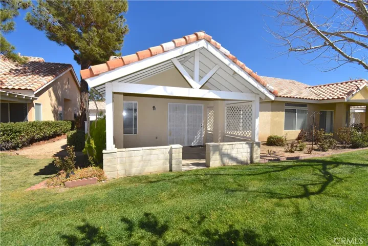 19017 Frances Street, Apple Valley, California 92308
