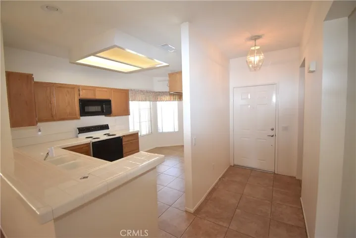 19017 Frances Street, Apple Valley, California 92308