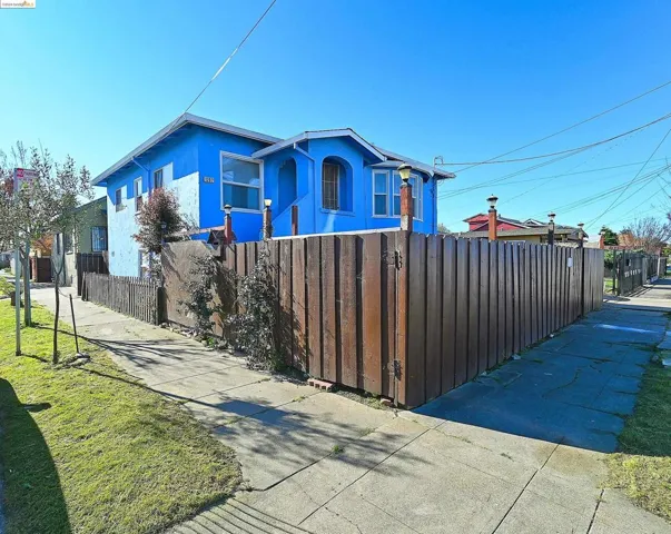 1292 61st, Oakland, California 94621