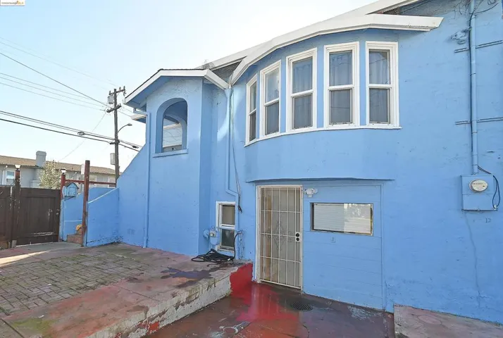 1292 61st, Oakland, California 94621