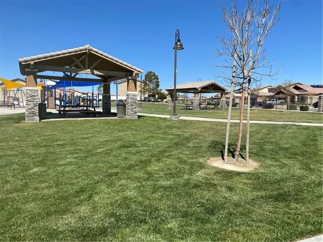 15716 Desert Poppy Lane, Victorville, California 92394