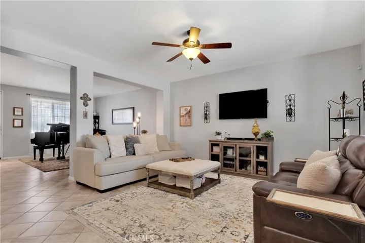 15716 Desert Poppy Lane, Victorville, California 92394