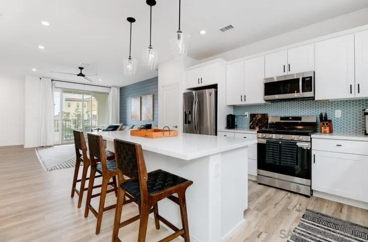 1643 Fig Tree Way, Oceanside, California 92056