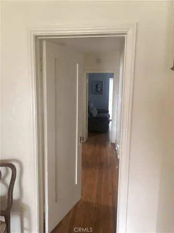1009 E 84th Street, Los Angeles, California 90001