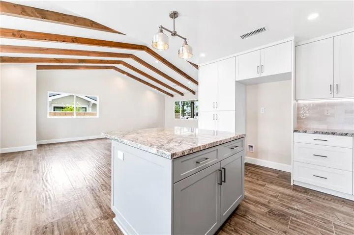 1820 Main Street, Huntington Beach, California 92648