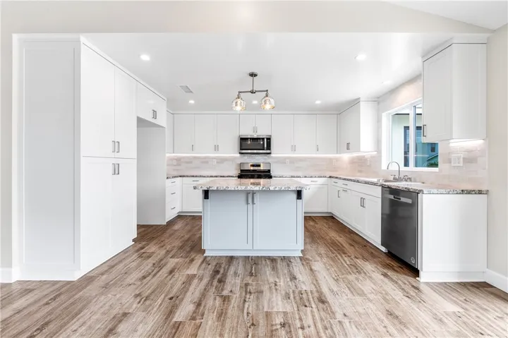 1820 Main Street, Huntington Beach, California 92648