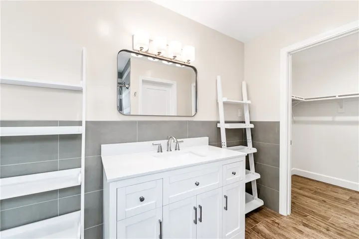 1820 Main Street, Huntington Beach, California 92648
