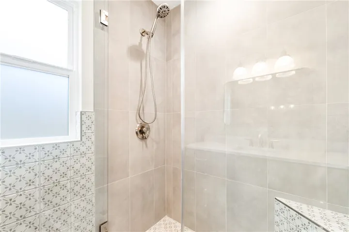 Walk-in Shower