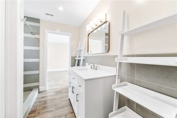 1820 Main Street, Huntington Beach, California 92648