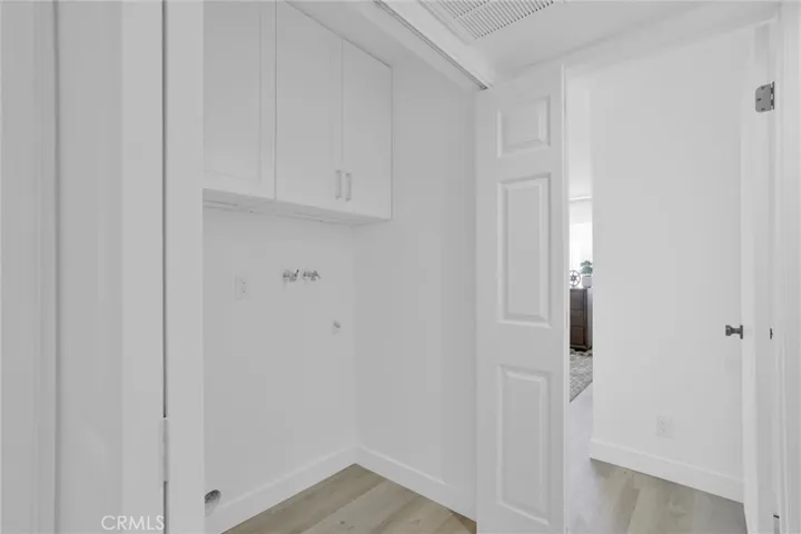 3932 N Virginia Road 201, Long Beach, California 90807