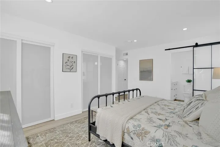 3932 N Virginia Road 201, Long Beach, California 90807